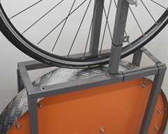 Continental Grand Prix SuperSonic Continental Grand Prix SuperSonic road bike tire on a rolling resistance test machine