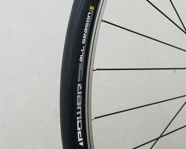 700c 32mm tires