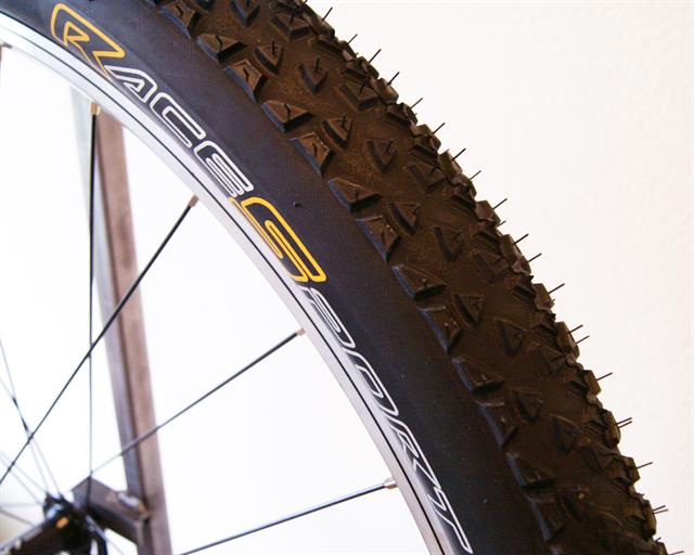 reseal tubeless mountain bike tire
