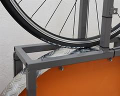 Veloflex Corsa Veloflex Corsa road bike tire on a rolling resistance test machine